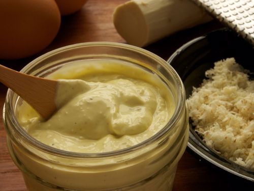 Picture of Creamy Horseradish Sauce (Vegetarian) -- 4 oz