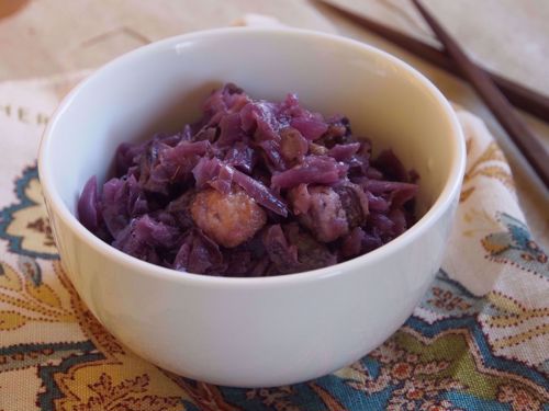 Picture of Braised Red Cabbage with Apples -- 16 oz