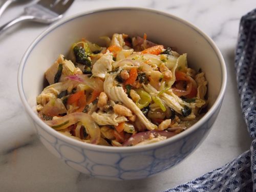 Picture of Chicken Salad with Cilantro, Lime,  Mint and Peanuts -- 16 oz